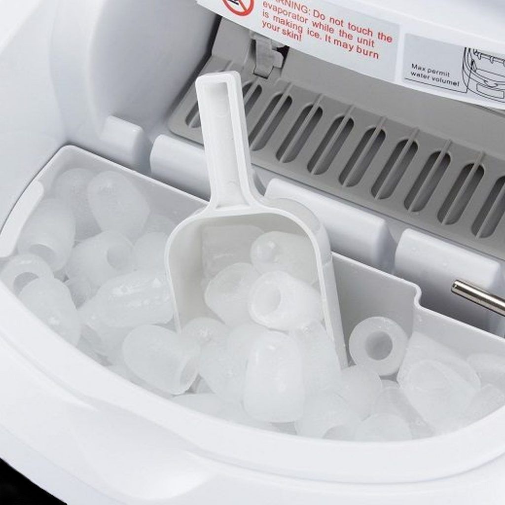 6 Reasons To Get a Portable Ice Maker - Professional Series